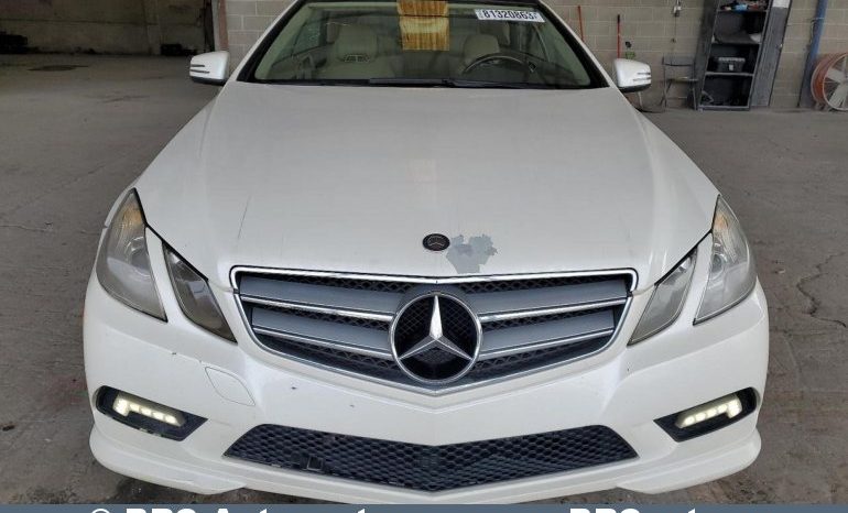 Mercedes-Benz E 550 Convertible V8 Automatas 2011 full