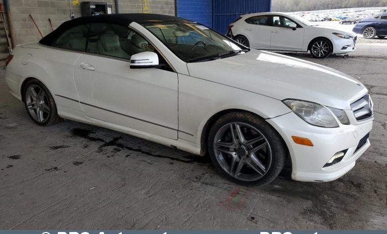 Mercedes-Benz E 550 Convertible V8 Automatas 2011 full