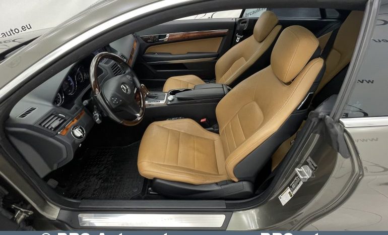 Mercedes-Benz E 550 Coupe V8 Automatas 2010 full