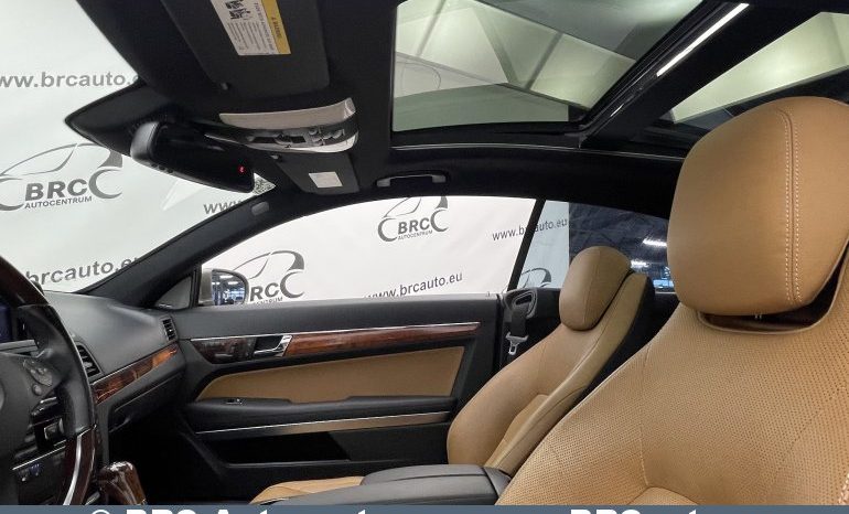 Mercedes-Benz E 550 Coupe V8 Automatas 2010 full