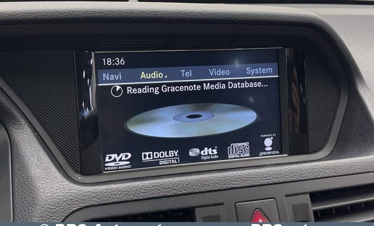 Mercedes-Benz E 550 Coupe V8 Automatas 2010 full