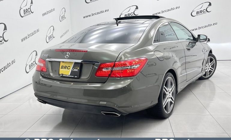 Mercedes-Benz E 550 Coupe V8 Automatas 2010 full