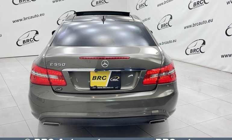 Mercedes-Benz E 550 Coupe V8 Automatas 2010 full