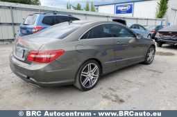 Mercedes-Benz E 550 Coupe V8 Automatas 2010 full