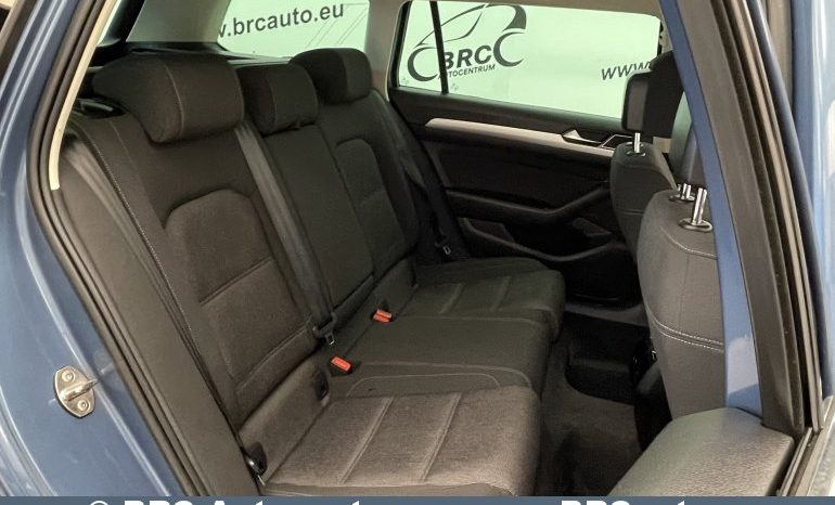 Volkswagen Passat 1.8TSI DSG Variant 2017 full
