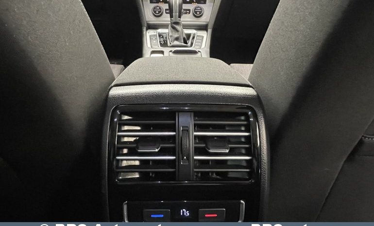 Volkswagen Passat 1.8TSI DSG Variant 2017 full