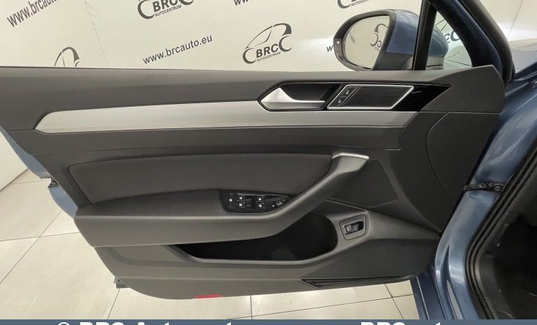 Volkswagen Passat 1.8TSI DSG Variant 2017 full