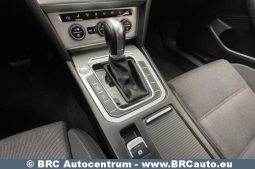 Volkswagen Passat 1.8TSI DSG Variant 2017 full