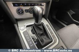 Volkswagen Passat 1.8TSI DSG Variant 2017 full