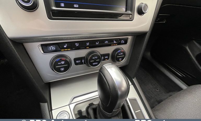 Volkswagen Passat 1.8TSI DSG Variant 2017 full