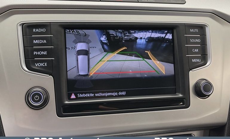 Volkswagen Passat 1.8TSI DSG Variant 2017 full