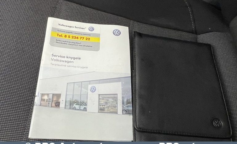 Volkswagen Passat 1.8TSI DSG Variant 2017 full