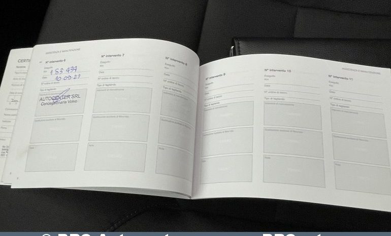 Volvo XC 60 D4 Automatas 2018 full