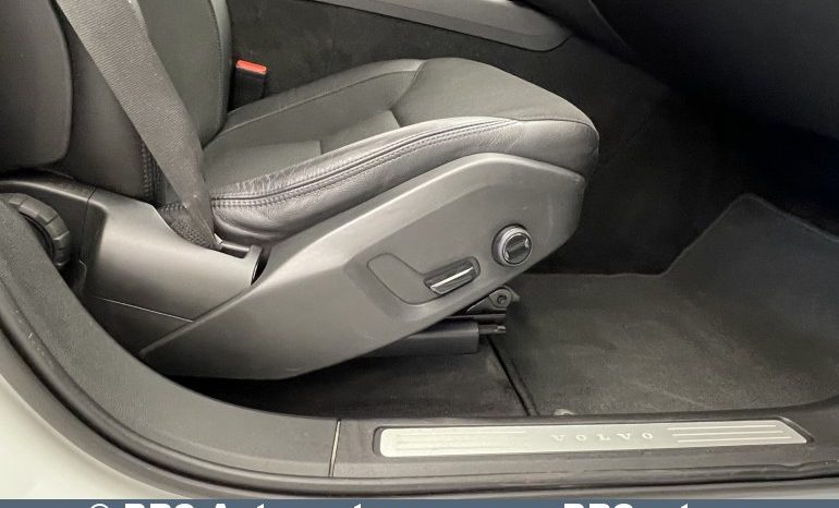 Volvo XC 60 D4 Automatas 2018 full