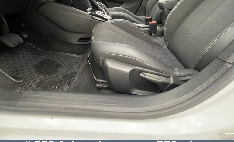 Opel Corsa e Innovation Plus 50kWh Automatas 2021 full