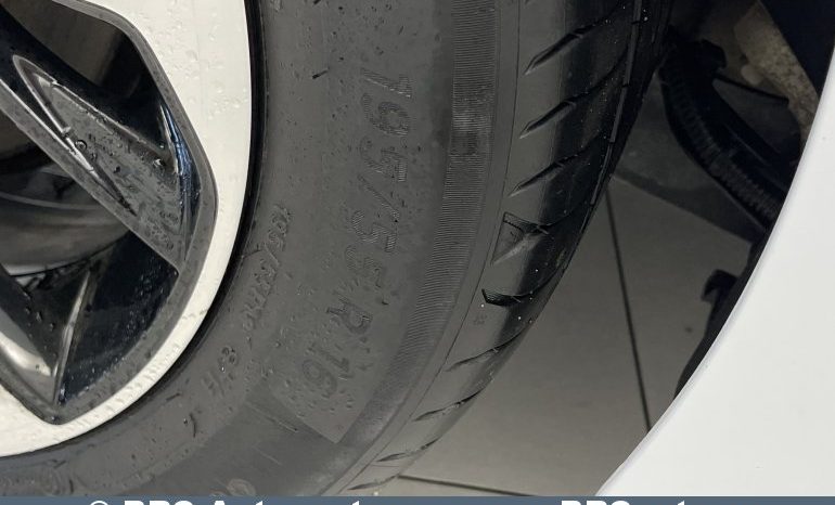 Opel Corsa e Innovation Plus 50kWh Automatas 2021 full