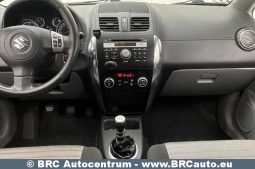 Suzuki SX4 4X4 CombiBack 2.0DDiS 2012 full