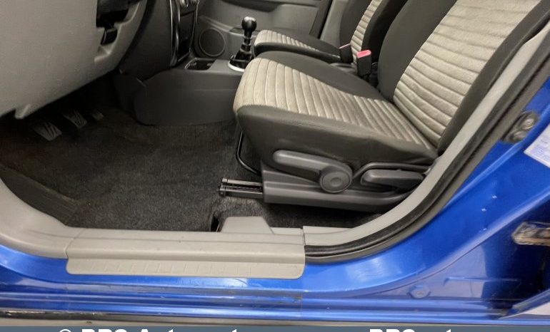 Suzuki SX4 4X4 CombiBack 2.0DDiS 2012 full