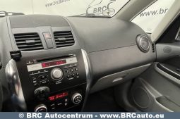 Suzuki SX4 4X4 CombiBack 2.0DDiS 2012 full