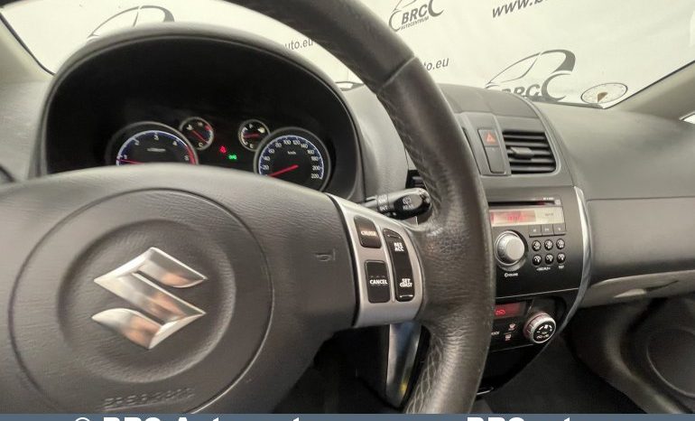 Suzuki SX4 4X4 CombiBack 2.0DDiS 2012 full