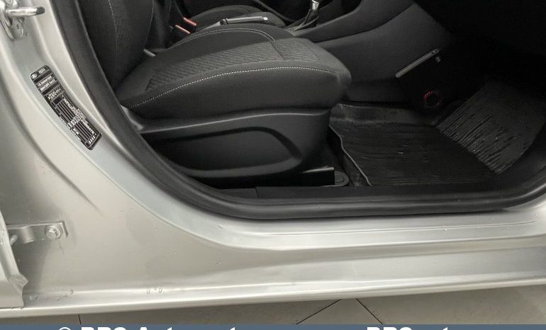 Ford Fiesta 1.0 EcoBoost Hybrid Automatas 2022 full