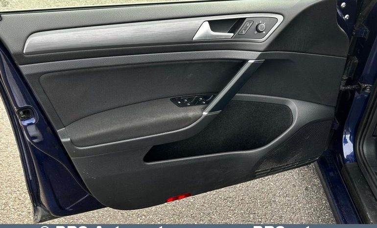 Volkswagen Golf E 2019 full