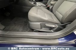 Volkswagen Golf E 2019 full