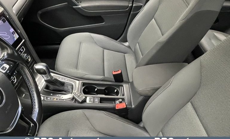 Volkswagen Golf E 2019 full
