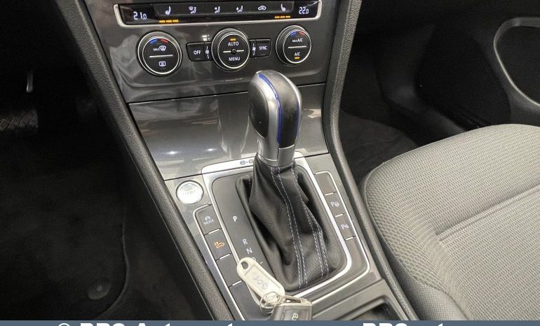 Volkswagen Golf E 2019 full