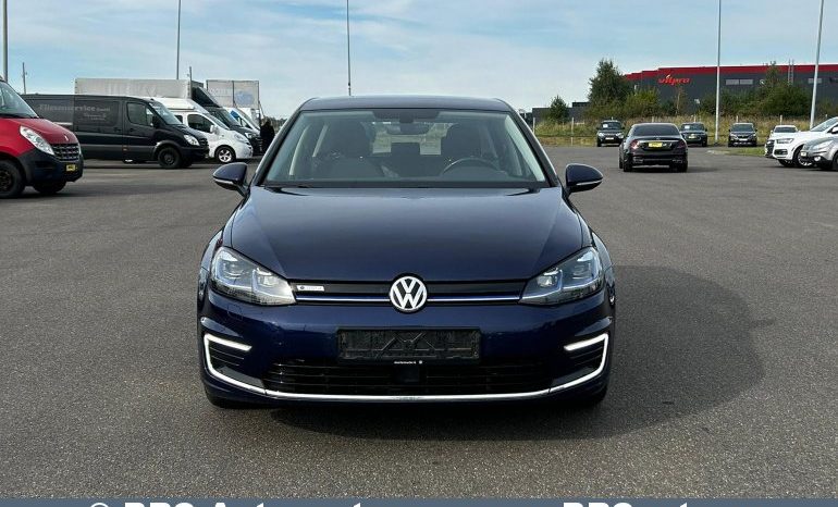 Volkswagen Golf E 2019 full