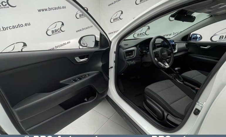 Kia Stonic 1.0 T-GDI 100hv LX DCT Automatas 2024 full