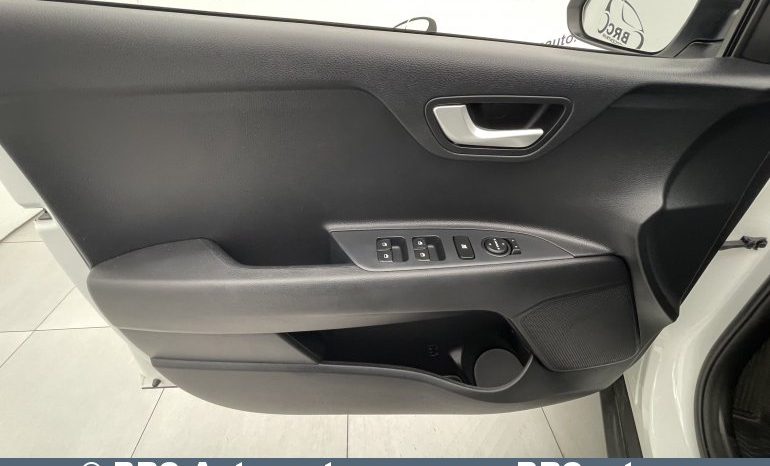 Kia Stonic 1.0 T-GDI 100hv LX DCT Automatas 2024 full