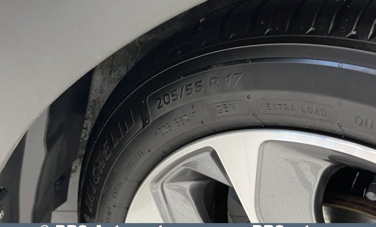 Kia Stonic 1.0 T-GDI 100hv LX DCT Automatas 2024 full