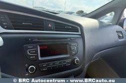 Kia Ceed 1.6 CRDi LX Automatas 2018 full