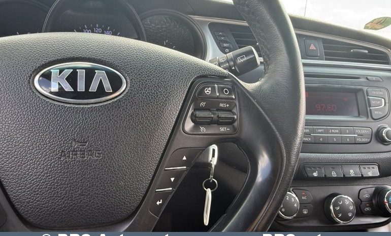 Kia Ceed 1.6 CRDi LX Automatas 2018 full