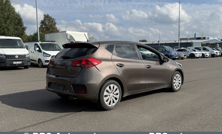 Kia Ceed 1.6 CRDi LX Automatas 2018 full