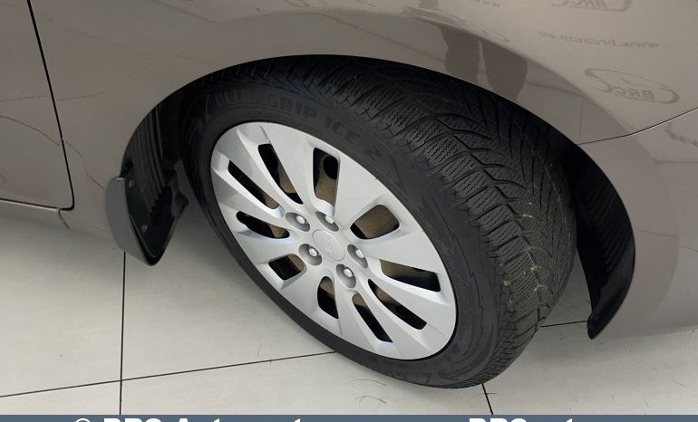 Kia Ceed 1.6 CRDi LX Automatas 2018 full