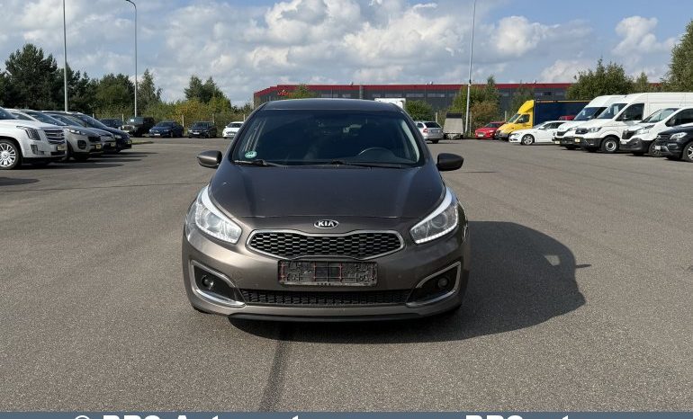 Kia Ceed 1.6 CRDi LX Automatas 2018 full