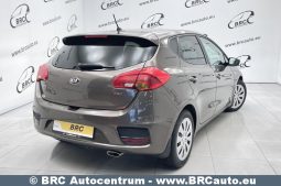 Kia Ceed 1.6 CRDi LX Automatas 2018 full