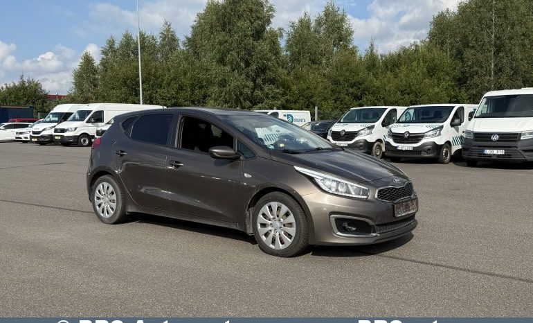 Kia Ceed 1.6 CRDi LX Automatas 2018 full