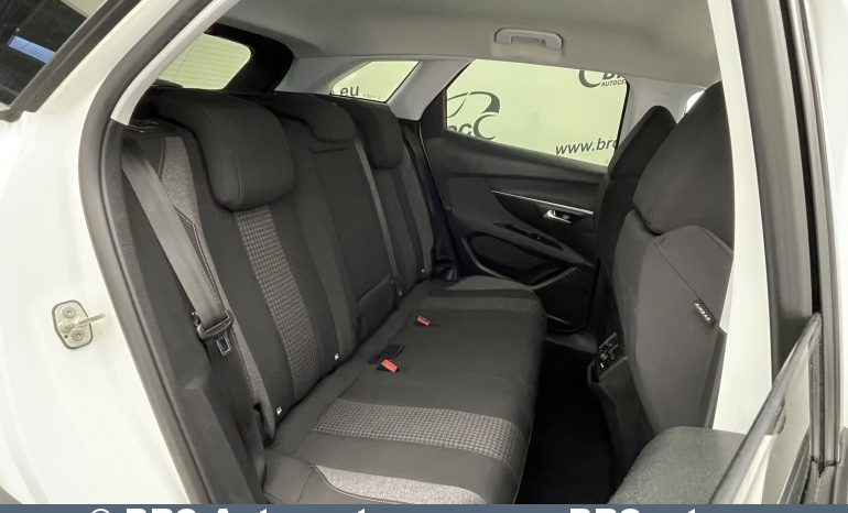 Peugeot 3008 1.2 PureTech 2018 full