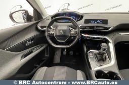 Peugeot 3008 1.2 PureTech 2018 full
