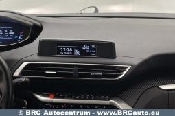 Peugeot 3008 1.2 PureTech 2018 full