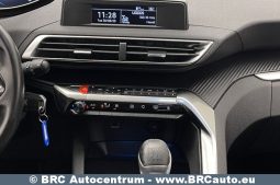 Peugeot 3008 1.2 PureTech 2018 full