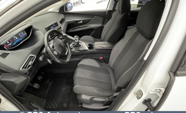 Peugeot 3008 1.2 PureTech 2018 full
