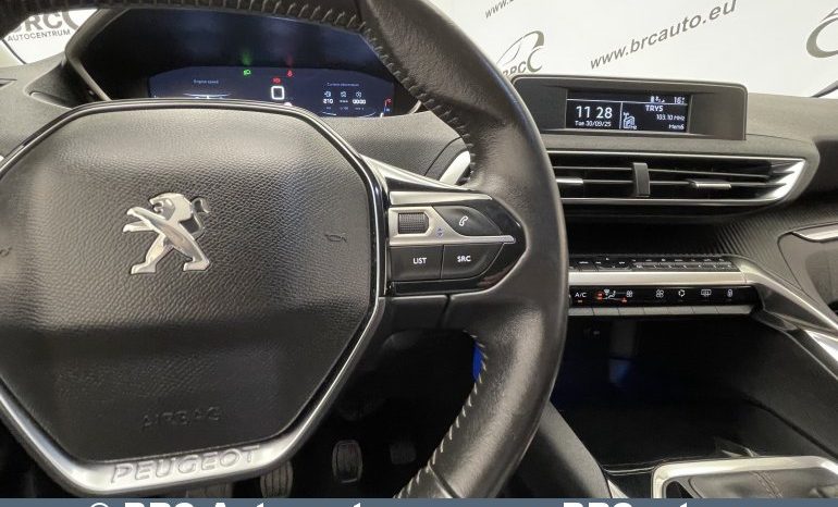 Peugeot 3008 1.2 PureTech 2018 full