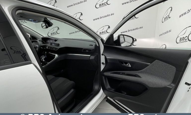 Peugeot 3008 1.2 PureTech 2018 full