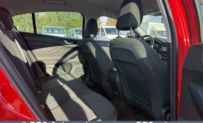 Ford Focus 1.0 EcoBoost Trend 2018 full