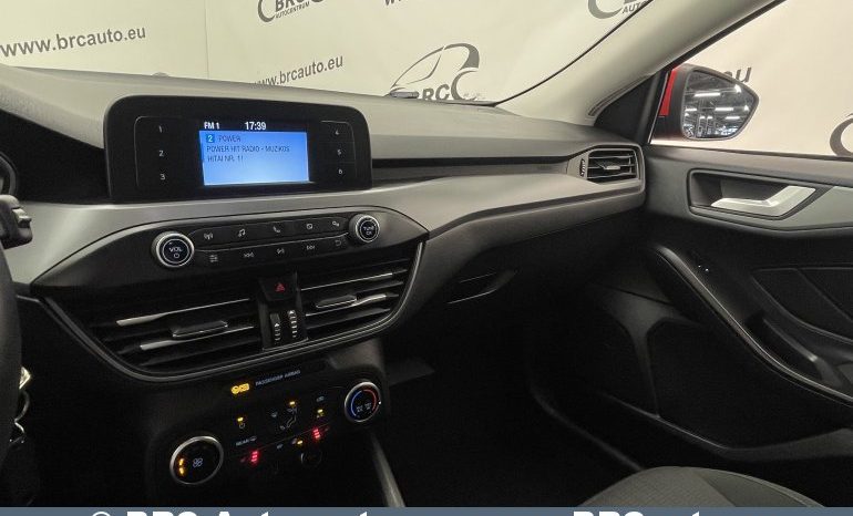 Ford Focus 1.0 EcoBoost Trend 2018 full