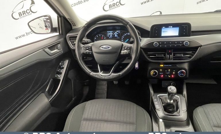 Ford Focus STW 1.0 EcoBoost Trend 2018 full